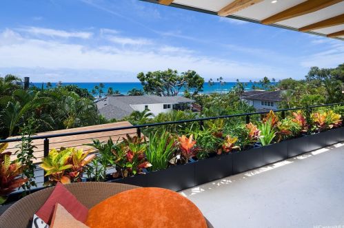 3795 Diamond Head Rd, Honolulu HI  96816-4445 exterior