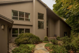 9 Stonehenge Pl, Cheshire CT  06410-3733 exterior