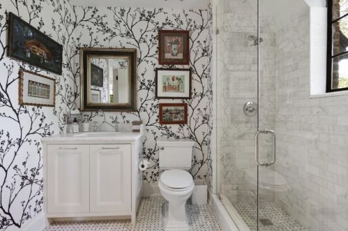 81 Lakeview Ave, Atlanta GA  30305-3779 exterior