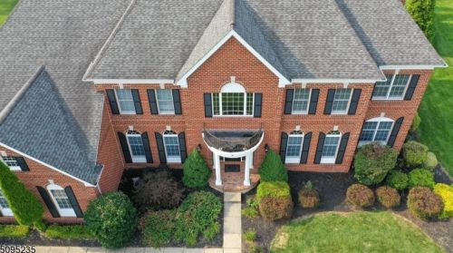 4 Carmen Ln, Flemington, NJ 08822-3413