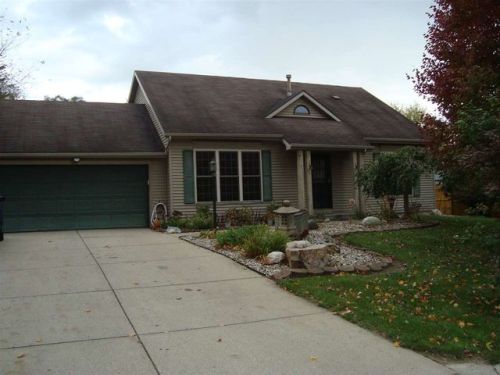 57858 Ellis St, Elkhart, IN 46516-6448