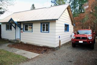 1313 Front St, Plain, WA 98826-1435