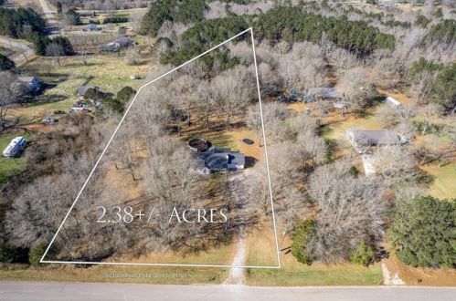 2741 Trotters Ln, Social Circle, GA 30025-3226