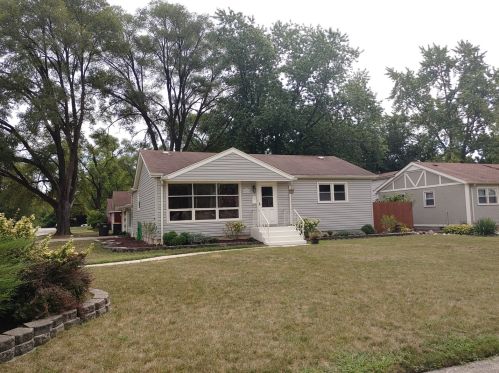 413 Blackstone St, Thornton, IL 60476-1001
