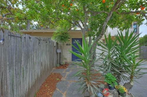 5285 Ogan Rd, Carpinteria, CA 93013-1405