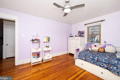 139 Marne Ave, Haddonfield NJ 08033-1444 exterior