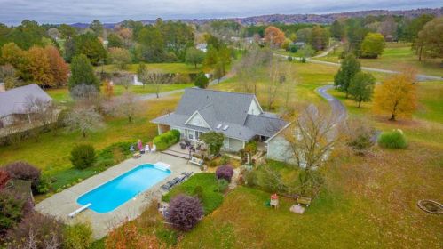 1182 Old Three Notch Rd, Ringgold, GA 30736-5869