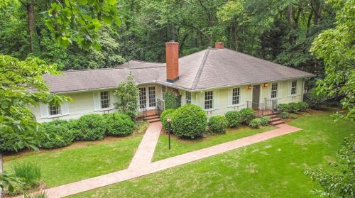 152 Burdette Rd, Atlanta GA  30327-4804 exterior