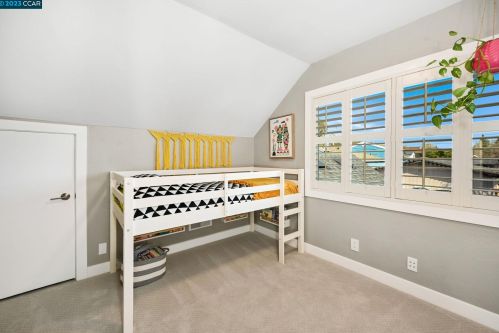 4163 Pickwick Dr, Concord CA  94521-2735 exterior