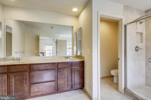 1520 Rabbit Holw Pl, Silver Spring MD 20906-6709 exterior