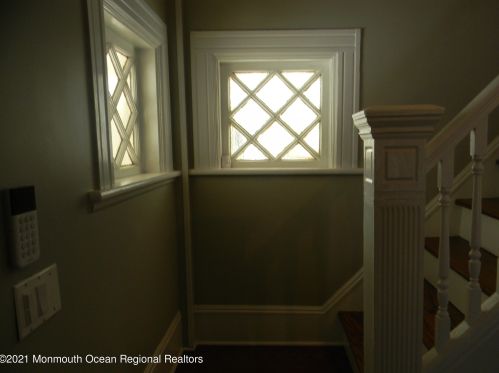 191 Maple Ave, Tinton Falls NJ  07701 exterior