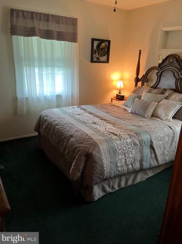 204 Samdin Blvd, Trenton NJ 08610-3934 exterior