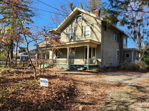 4303 Erie Ave, Cincinnati, OH 45227-2718