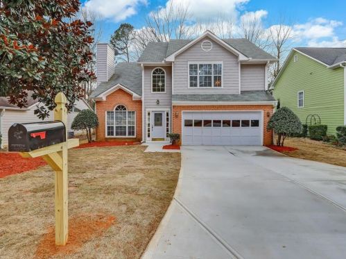3184 Roundfield Cir, Duluth, GA 30096-7711