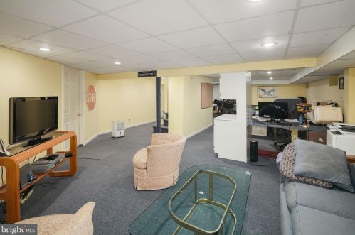 510 Kings Hwy, Haddonfield NJ 08033-2114 exterior