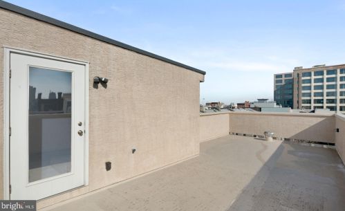 541 12 St, Philadelphia PA 19123-1156 exterior