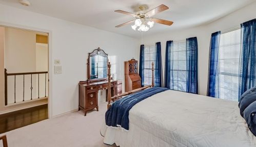 2312 Colleen Ct, Carrollton TX 75007-2037 exterior