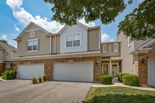 24240 Leski Ln, Plainfield, IL 60585-2782