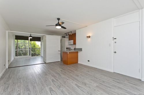 417 Namahana St, Honolulu, HI 96815-2153