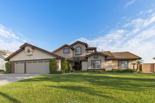 1884 Natalie Ln, Riverside, CA 92506-4656