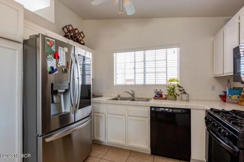 2442 Santa Rosa St, Santa Maria CA  93455-1731 exterior