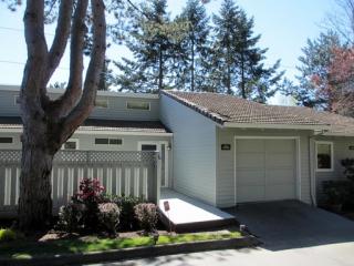 3896 Botticelli St, West Linn OR  97035-1303 exterior