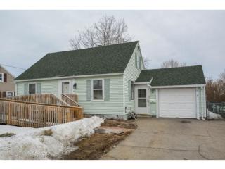 8 Lyons St, Rochester, NH 03867-1849