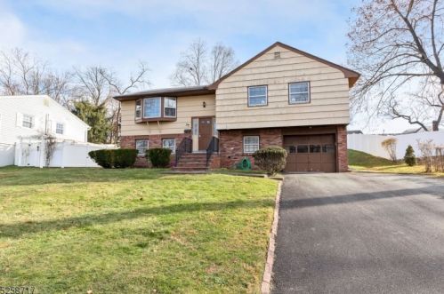 37 Ralph Pl, Morristown, NJ 07960-2932
