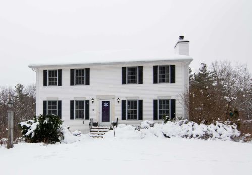 12 Twilight Path, Derry, NH 03038-5123