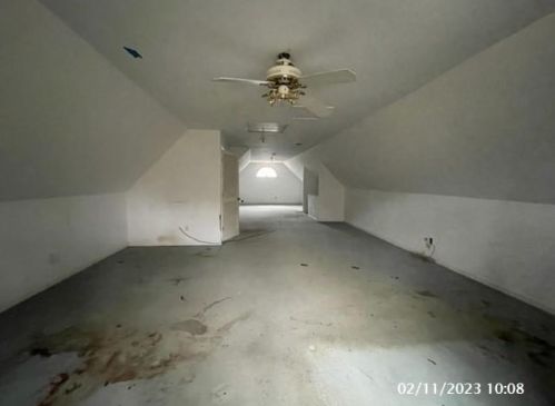 1439 Briers Dr, Stone Mountain, GA 30083-1841