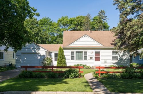 226 Norton St, Mankato, MN 56001-4642