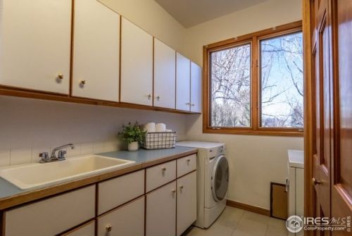 6301 Swallow Ln, Boulder CO  80303-1458 exterior