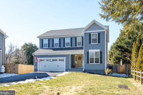 116 Greenway St, Fredericksburg, VA 22405-2740