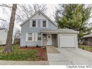 514 Adams St, Auburn, IL 62615-1131