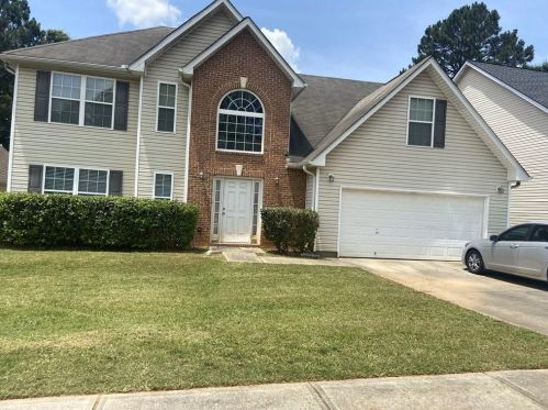 1133 Oak Hollow Ln, Hampton, GA 30228-5573