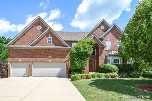 26328 Whispering Woods Ct, Plainfield, IL 60585-2785