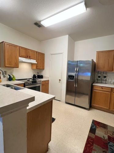 1065 Magnolia Ln, Cedar Hill TX 75104 exterior