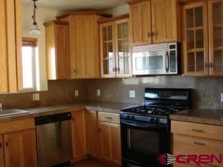 3030 3rd Ave, Durango, CO 81301-4553