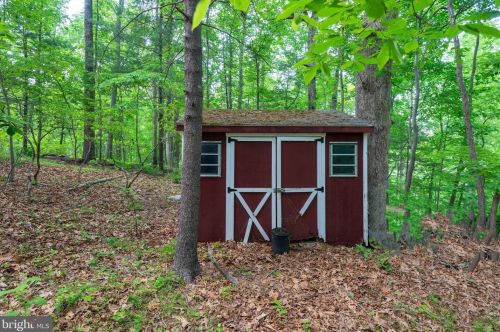 12201 Remington Dr, Silver Spring MD 20902-1533 exterior