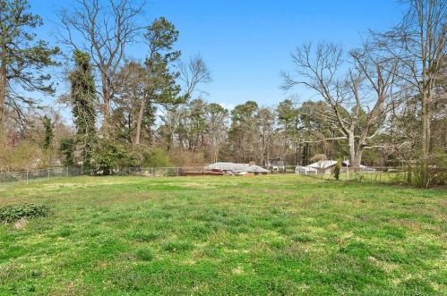 250 Dodgen Pl, Mableton, GA 30126-4312