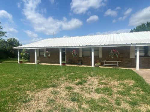 912 Chestnut St, Hico, TX 76457-6027
