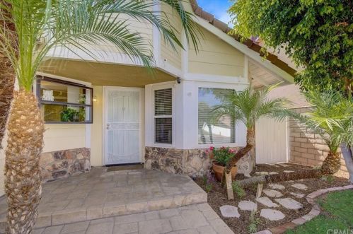191 Larkwood St, Anaheim, CA 92808-1214