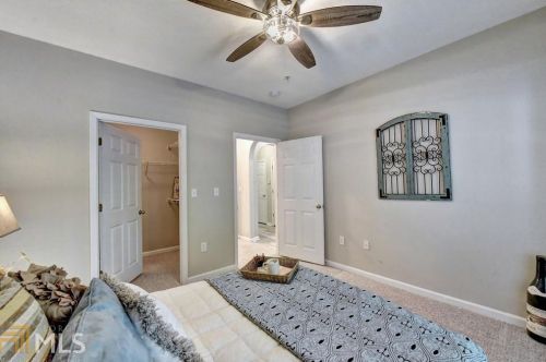 4333 Dunwoody Park, Atlanta GA  30338-5795 exterior