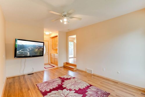 1726 Flamingo Dr, Saint Paul MN  55122-1143 exterior