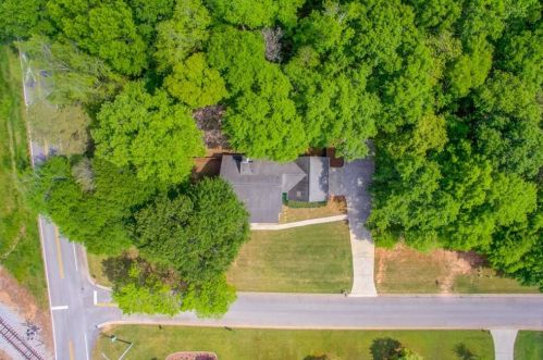 29 Monte Ln, Jefferson GA  30549-6910 exterior