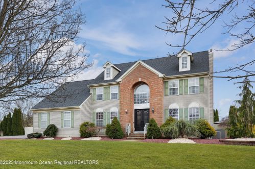 274 Burlington Rd, East Freehold, NJ 07728-8163