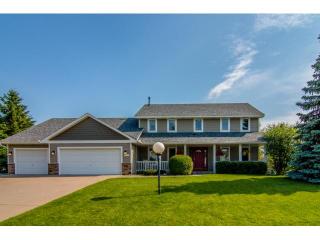 2316 Van Tassel Dr, Stillwater, MN 55082-9158