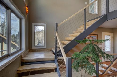 34038 Forest Estates Rd, Lakewood CO 80439 exterior