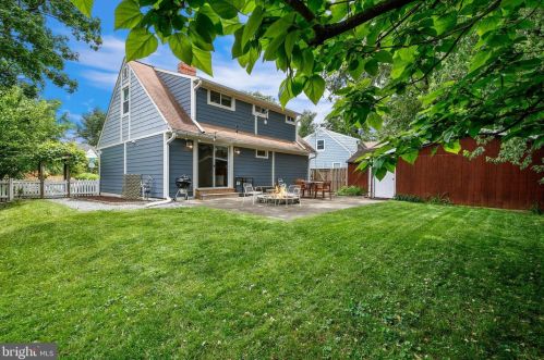 2231 Luzerne Ave, Silver Spring MD 20910-2133 exterior