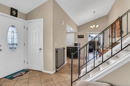 18149 Asbury Dr, Aurora CO 80227-2306 exterior